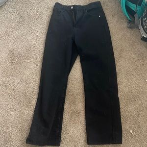 Really cute plain black wide legged jeans!!!